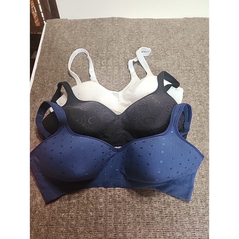 Lot of 3 Bali Bras Size 42B White Black And Blue Padded